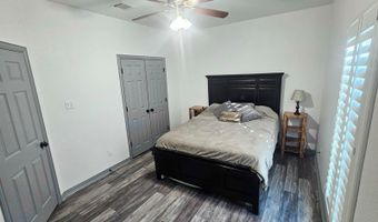 205 Wayne Dr, Aledo, TX 76008