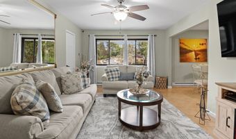 71 Kennedy Dr 71, Bridgeport, CT 06606
