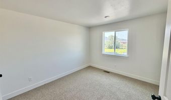 1890 Brynwood Ave, Chubbuck, ID 83202