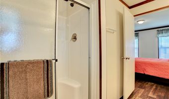 918 Laurel Cir, Barefoot Bay, FL 32976
