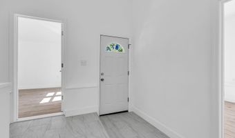 136 Pacific Ave, Beachwood, NJ 08722