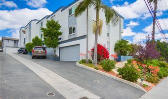 5573 Kiowa Dr, La Mesa, CA 91942