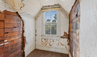 33850 East Ln, Albion, CA 95410