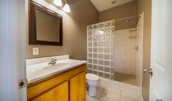 1403 S Country Club Cir, Carlsbad, NM 88220