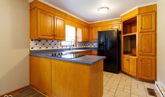 923 Hattie Dr, Anderson, IN 46013