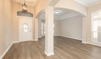 3793 WATERFORD Dr, Addison, TX 75001