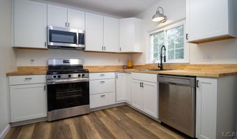 176 S Scott St, Adrian, MI 49221