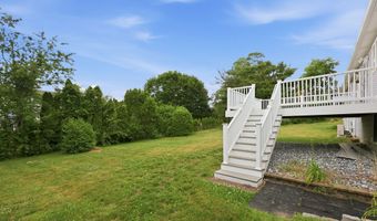 7 Dogwood Dr, Ansonia, CT 06401
