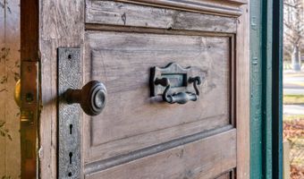 438 Main St, Amagansett, NY 11930