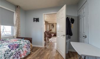 40 Cedar St, Johnston, RI 02919