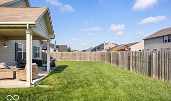 892 Coralberry Ln, Greenwood, IN 46143