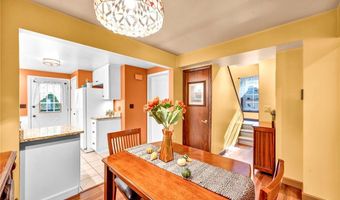3596 Glenwood Dr, Austinburg, OH 44010
