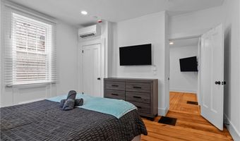 13 Sherman St 1, Newport, RI 02840