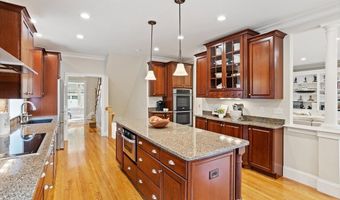57 Sunset Ridge Ln 57, Bolton, MA 01740