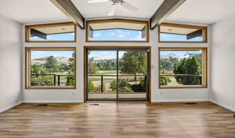 738 Fairway Ct, Ashland, OR 97520