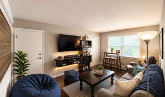 45 Hammond St 3, Newport, RI 02840