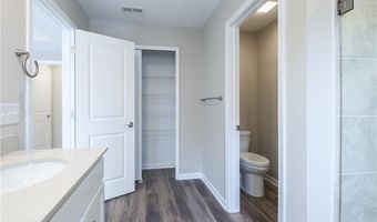 945-2 Memory Ln, Aurora, OH 44202