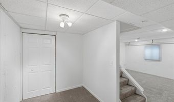 58 W OLD MILL Trl, Antioch, IL 60002
