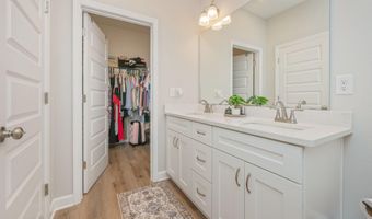 5225 Griffith Mill Rd, Baker, FL 32531