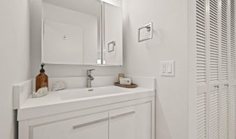 2101 Shoreline DR 437, Alameda, CA 94501