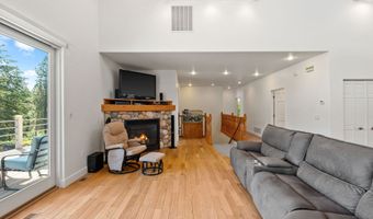 181 Sylvan Dr, Bigfork, MT 59911