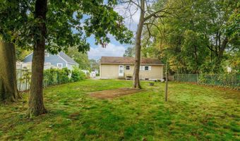 118 Coolidge Ave, Amityville, NY 11701