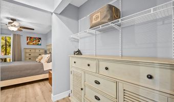 140 UWAPO Rd 36-104, Kihei, HI 96753