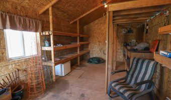 15 Helen Ln, Banner, WY 82832