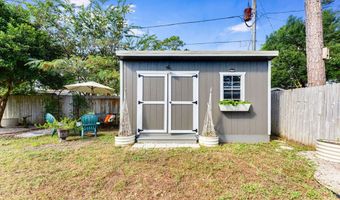 168 21st Ave, Apalachicola, FL 32320