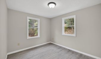 12 N Mason Rd, Brookline, NH 03033