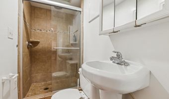 4914 KING DAVID Blvd, Annandale, VA 22003