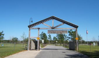 Cross St, Bagdad, FL 32583