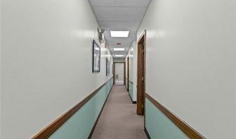 1050 Main St 24, East Greenwich, RI 02818