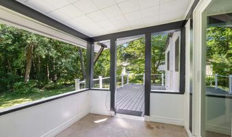 110 Gill St, Auburn, ME 04210