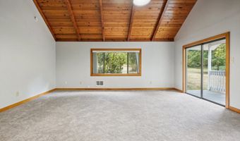 15693 S HIDDEN Rd, Mulino, OR 97042
