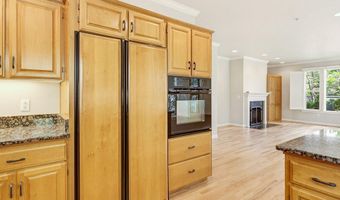 461 Holly St, Ashland, OR 97520