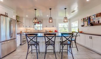 636 E 9th Ave, Escondido, CA 92025