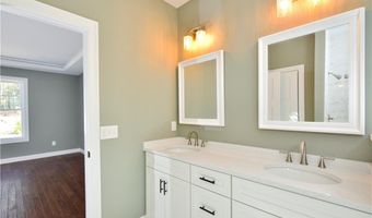 27 Sunset Lake Cir, Coventry, RI 02816