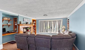 70 Harris St, Coventry, RI 02816