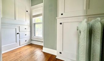 1227 L St, Bedford, IN 47421