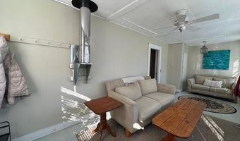 68 Park St, Belfast, ME 04915