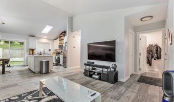 320 SOUTH St, Astoria, OR 97103