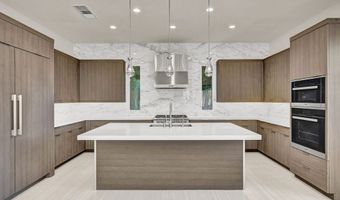 68 Grey Feather Dr, Las Vegas, NV 89135