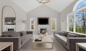 397 Sylvan Ct, North Kingstown, RI 02874