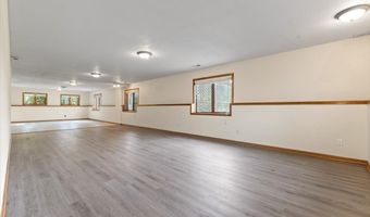 704 SW Coventry Cir, Ankeny, IA 50023