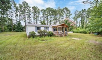 64 Favor Rd, Camden, SC 29020