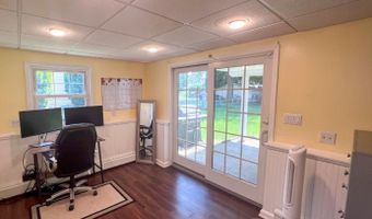 25 S Valley Rd, Bayonne, NJ 07035
