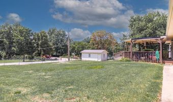 713 S Boyer Rd, Arkansas City, KS 67005