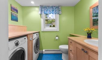 167 Ferguson Ave, Burlington, VT 05401