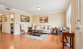 1605 Winona Blvd 102, Los Angeles, CA 90027